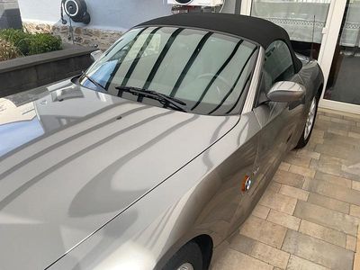 Second-hand BMW Z4 192 CP (141 kW) 2004 Gri Cabrio