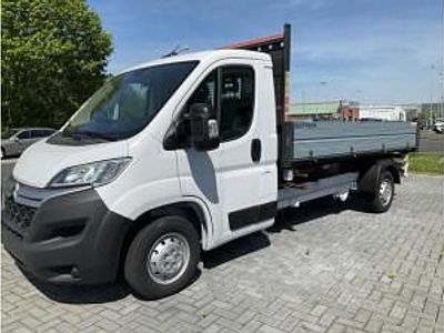 Gebraucht Citroën Jumper 140 PS (102 kW) 2022 Weiß ((lackierung weiss icy/deckende lackierung)) Van / Kleinbus