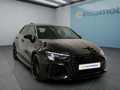 Gebraucht Audi RS3 Sportback 400 PS (294 kW) 2022 Schwarz Kleinwagen