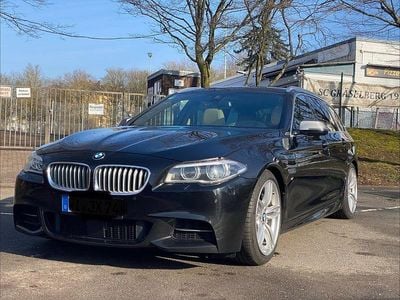 Gebraucht BMW M550 Performance 381 PS (280 kW) 2016 Schwarz Limousine