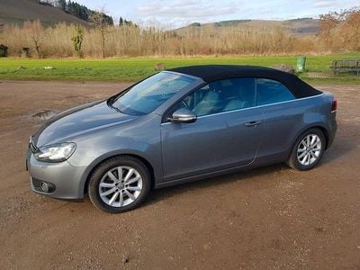 Gebraucht VW Golf Cabriolet Exclusive 140 PS (102 kW) 2013 Grau Cabrio