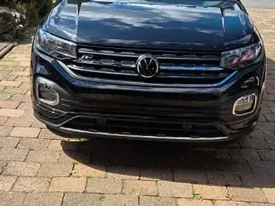 Gebraucht VW T-Cross R-line 150 PS (110 kW) 2024 Schwarz SUV
