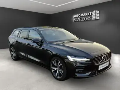 Usata Volvo V60 R-Design 163 CV (119 kW) 2020 Nero Station wagon