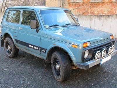 Gebraucht Lada niva 82 PS (60 kW) 2004 Blau SUV