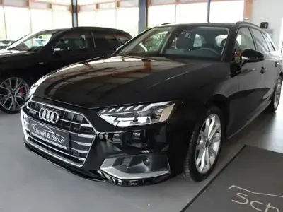 Gebraucht Audi A4 Advanced 204 PS (150 kW) 2023 Schwarz Kombi