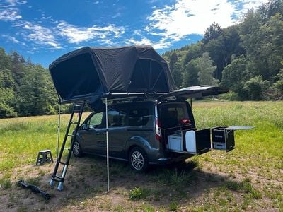 Gebraucht Ford Tourneo 120 PS (88 kW) 2019 Grau Kombi