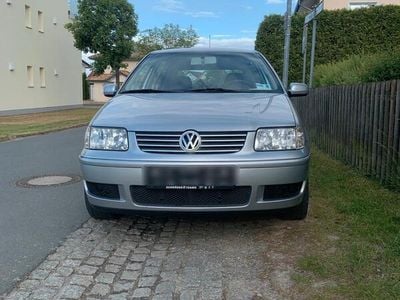 VW Polo