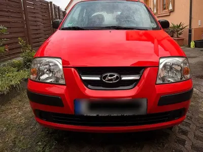 Gebraucht Hyundai i10 67 PS (49 kW) 2007 Rot Kleinwagen