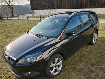 Gebraucht Ford Focus 102 PS (75 kW) 2009 Kombi