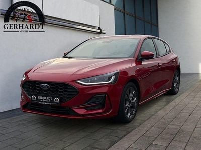 Gebraucht Ford Focus ST-Line 125 PS (91 kW) 2023 Rot Limousine