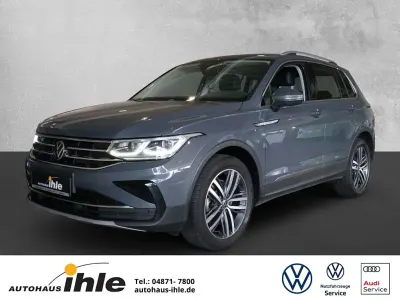 Gebraucht VW Tiguan Elegance 190 PS (139 kW) 2023 Grau SUV