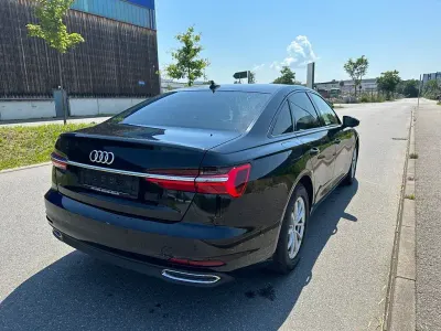 Gebraucht Audi A6 Basis 204 PS (150 kW) 2021 Schwarz Limousine