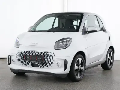 Gebraucht Smart ForTwo Electric Drive Passion Exclusive 60 kW (82 PS) 2024 Weiß Coupé