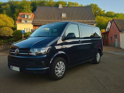 gebraucht VW Multivan T6Trend starlight blue metallic