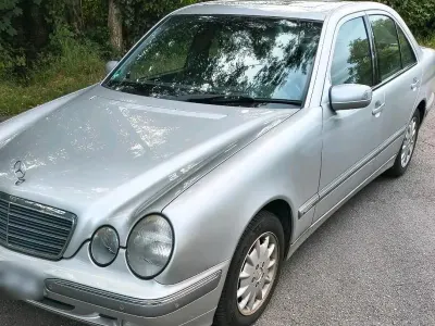 Gebraucht Mercedes E200