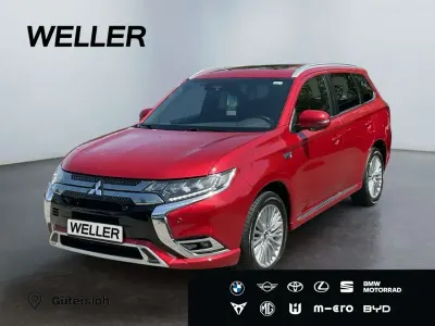 Używany Mitsubishi Outlander P-HEV Top 224 KM (164 kW) 2018 Czerwony SUV