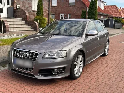 Gebraucht Audi S3 265 PS (194 kW) 2010 Grau Kleinwagen