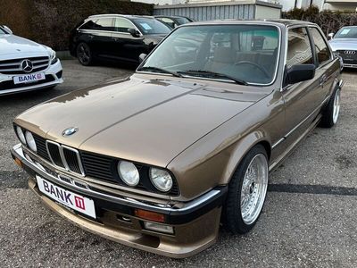 Beige Gebraucht 1986 BMW 325 Sport Line Coupé | 34.999 €