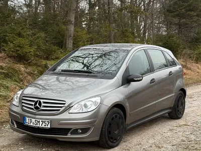 Gebraucht Mercedes B170 129 PS (94 kW) 2008 Grau Van / Kleinbus