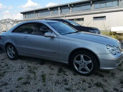 Gebraucht Mercedes CLK320 Elegance 218 PS (160 kW) 2002 Silber Coupé