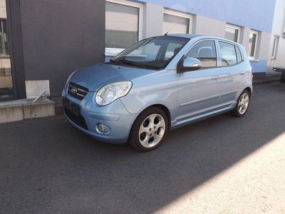 Usata Kia Picanto 65 CV (47 kW) 2008 Blu Utilitaria