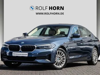 Używany BMW 530e Sport Line 292 KM (214 kW) 2022 Niebieski Sedan/Limuzyna