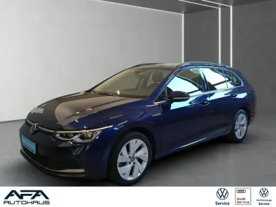Gebraucht VW Golf VIII Style 190 PS (139 kW) 2023 Blau Kombi