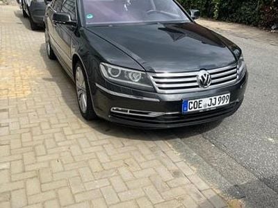 VW Phaeton