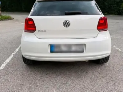 Gebraucht VW Polo 70 PS (51 kW) 2011 Weiß Kleinwagen