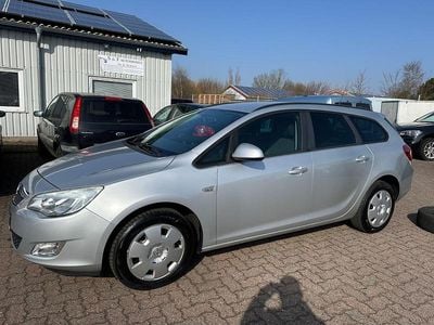 Gebraucht Opel Astra 140 PS (102 kW) 2011 Silber Kombi