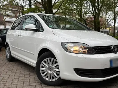 Gebraucht VW Golf Plus Cross 105 PS (77 kW) 2013 Weiß Van / Kleinbus