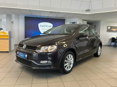 Gebraucht VW Polo LOUNGE 75 PS (55 kW) 2015 Grau Limousine