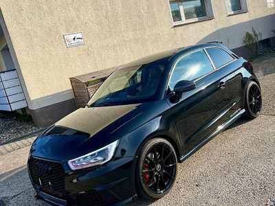 Audi S1