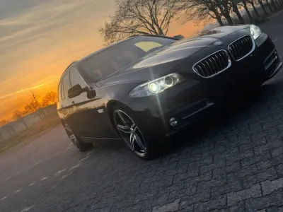 Gebraucht BMW 528 249 PS (183 kW) 2013 Schwarz Kombi