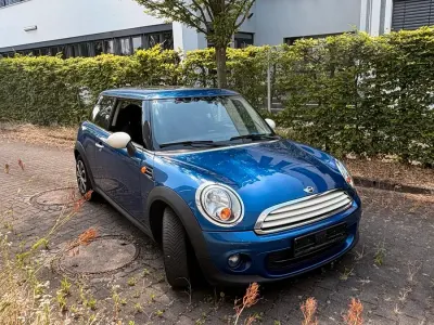 Gebraucht Mini ONE 75 PS (55 kW) 2011 Blau Kleinwagen