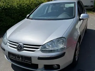 Brugt VW Golf IV 102 HK (75 kW) 2004 Sølv Sedan