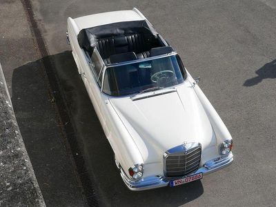 Gebraucht Mercedes 220 SE 163 PS (119 kW) 1962 Weiß Cabrio