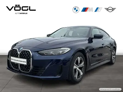 Gebraucht BMW 420 Coupé Sport Line 190 PS (139 kW) 2023 Bmw individual tansanitblau Coupé