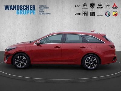 Second-hand Kia Ceed Sportswagon Spirit 141 CP (103 kW) 2022 Roșu Break