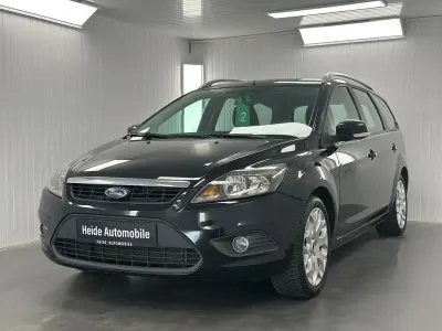 Gebraucht Ford Focus Style 109 PS (80 kW) 2009 Schwarz Limousine
