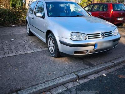 VW Golf IV