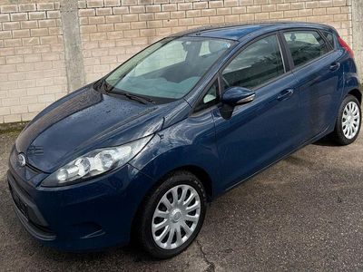 Gebraucht Ford Fiesta 85 PS (62 kW) 2009 Blau Kleinwagen