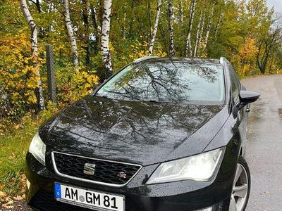 Second-hand Seat Leon ST Style 150 CP (110 kW) 2017 Negru Break