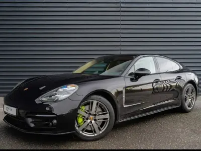 Gebraucht Porsche Panamera 4 Platinum Edition 462 PS (339 kW) 2022 Schwarz Kleinwagen