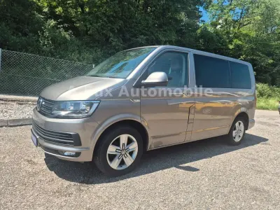 Gebraucht VW Multivan Comfortline 150 PS (110 kW) 2016 Grau Van / Kleinbus