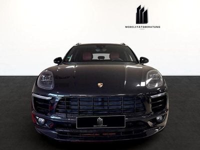 Porsche Macan S