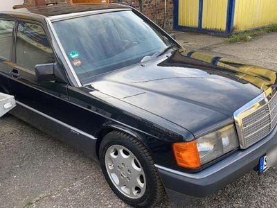 Gebraucht Mercedes 190 Sportline 122 PS (89 kW) 1990 Schwarz Limousine