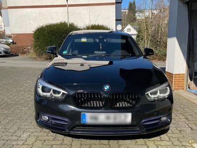 gebraucht BMW 118 d Sport Edition Shadow packet