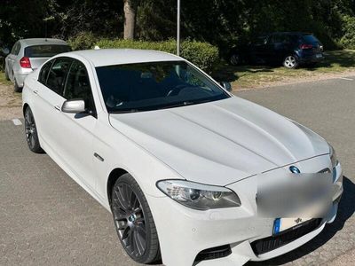 BMW M550