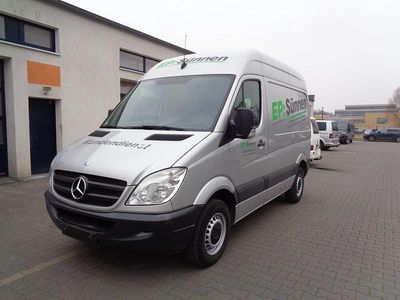 Brillantsilber metallic Gebraucht 2011 Mercedes Sprinter Van | 9.032 € (Fairer Preis)